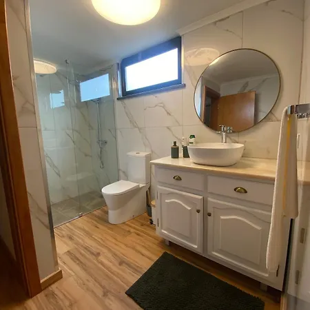 Chale Da Ribeira בקתה *