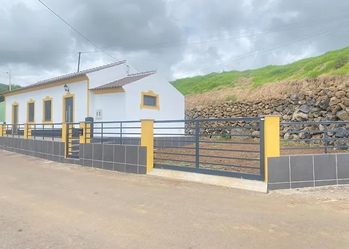 Da Ribeira * Praia da Vitória